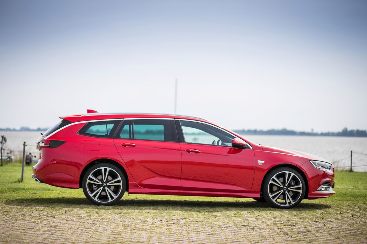 Co ma do zaoferowania nowy Opel Insignia Sports Tourer?