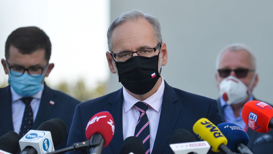 Nowe obostrzenia. Konferencja ministra zdrowia Adama Niedzielskiego
