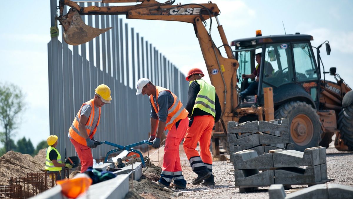 reporter7_baza
03.06.2013 Pawlikowice Wezel drogowy S8 Pabianice Poludnie N/z Prace budowlane Fot. Lukasz Szelag/REPORTER
Szelag/REPORTER