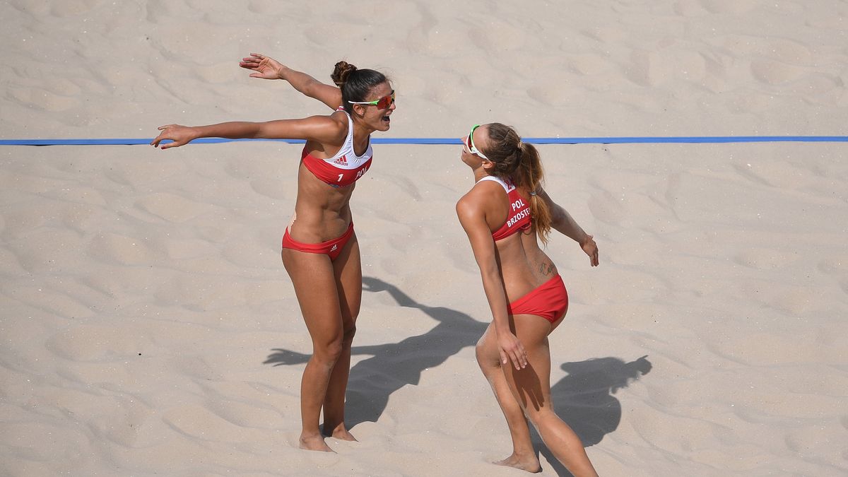 Zdjęcie okładkowe artykułu: Getty Images /  / Na zdjęciu: Kinga Kołosińska (z lewej) i Monika Brzostek (z prawej)