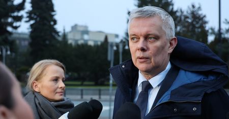 "Intensywny" audyt służb specjalnych. "Opinia publiczna dowie się bardzo wiele"