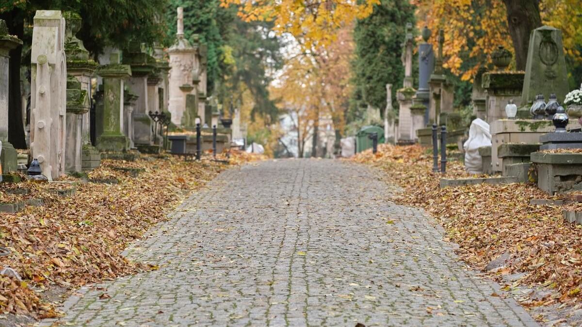 Msze święte na cmentarzach w Lublinie 1 listopada: o której godzinie?