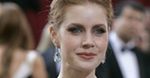 ''Object of Beauty'': Amy Adams w galerii sztuki Steve'a Martina