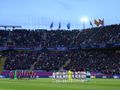 Poruszające sceny przed meczem Barcelony. Nagle cały stadion zamilkł