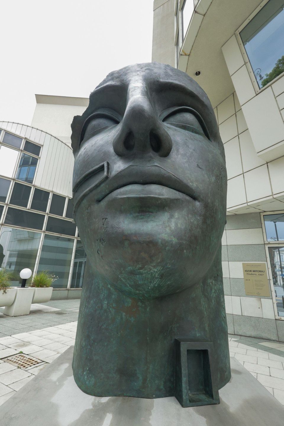 Rzeźba &#34;Tindaro&#34; Igora Mitoraja została sprzedana