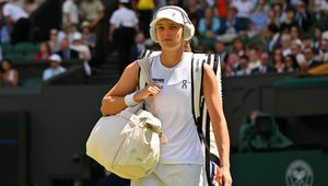 WTA informuje o "jednorazowym badaniu". Świątek też musi je przejść