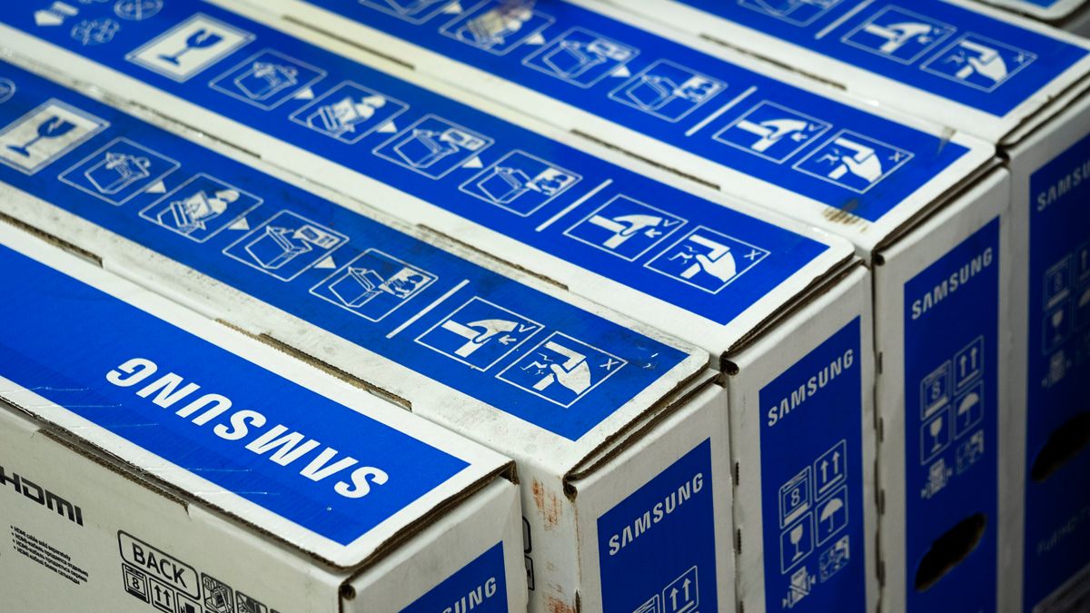 Samsung zaleca regularne skanowanie telewizorów smart (Getty Images)