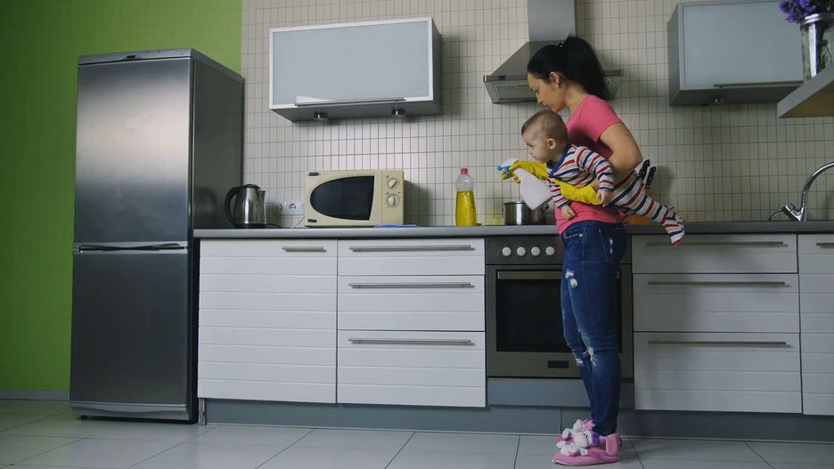 Domowy środek odświeżający. Sól i cytryna 