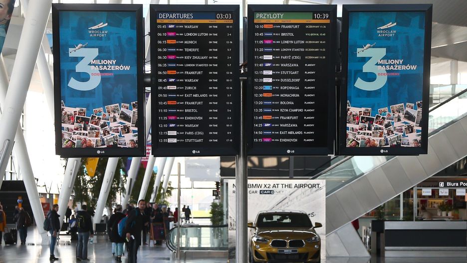 Gdzie polecieć przed zamknięciem wrocławskiego lotniska?