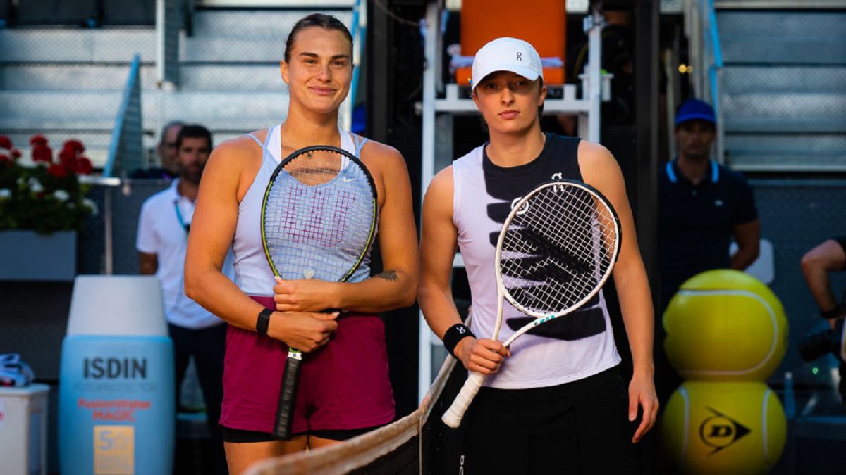 Getty Images / Robert Prange / Na zdjęciu: Aryna Sabalenka i Iga Świątek
