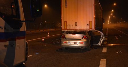 Tragedia na A4 pod Rzeszowem. Nie żyje 35-latek, który wjechał w ciężarówkę