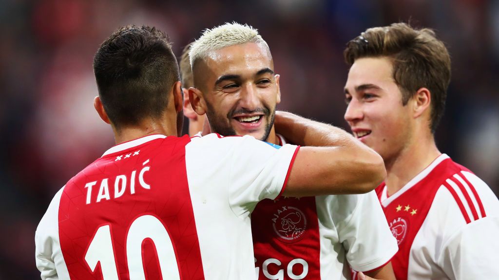 Zdjęcie okładkowe artykułu: Getty Images / Dean Mouhtaropoulos / Na zdjęciu: piłkarze Ajaxu Amsterdam 