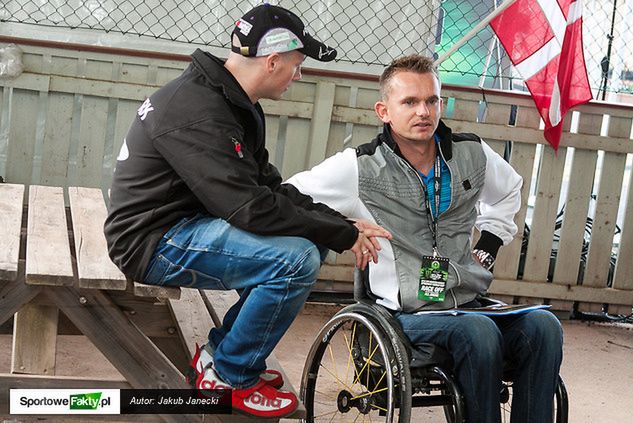 Krzysztof Cegielski pomógł Gregowi Hancockowi w transporcie do Torunia