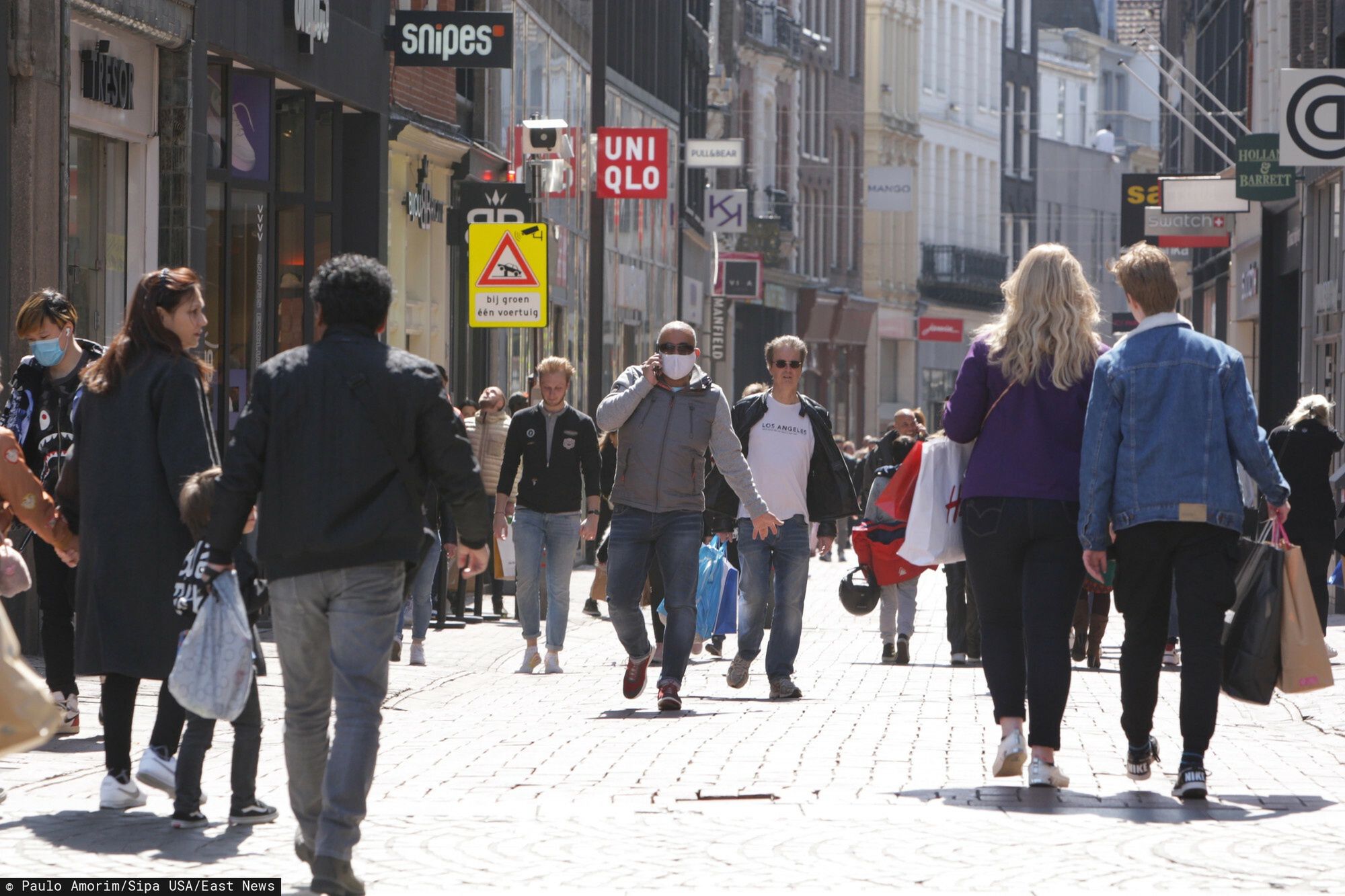 Holandia stopniowo znosi prawie wszystkie ograniczenia epidemiczne 