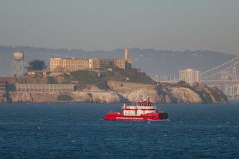 Dramat w Zatoce San Francisco. Jedna osoba nie żyje, dwie są poszukiwane