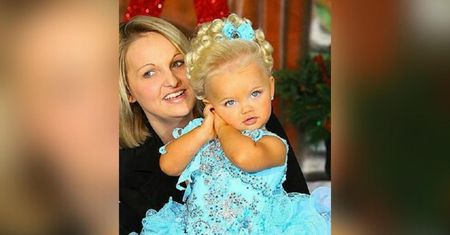 Aira Marie Brown. Gwiazda dziecięcych wyborów miss ma już 12 lat