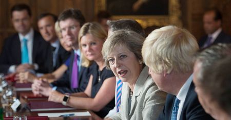 Brexit. Spotkanie rządu w wiejskiej rezydencji premier May
