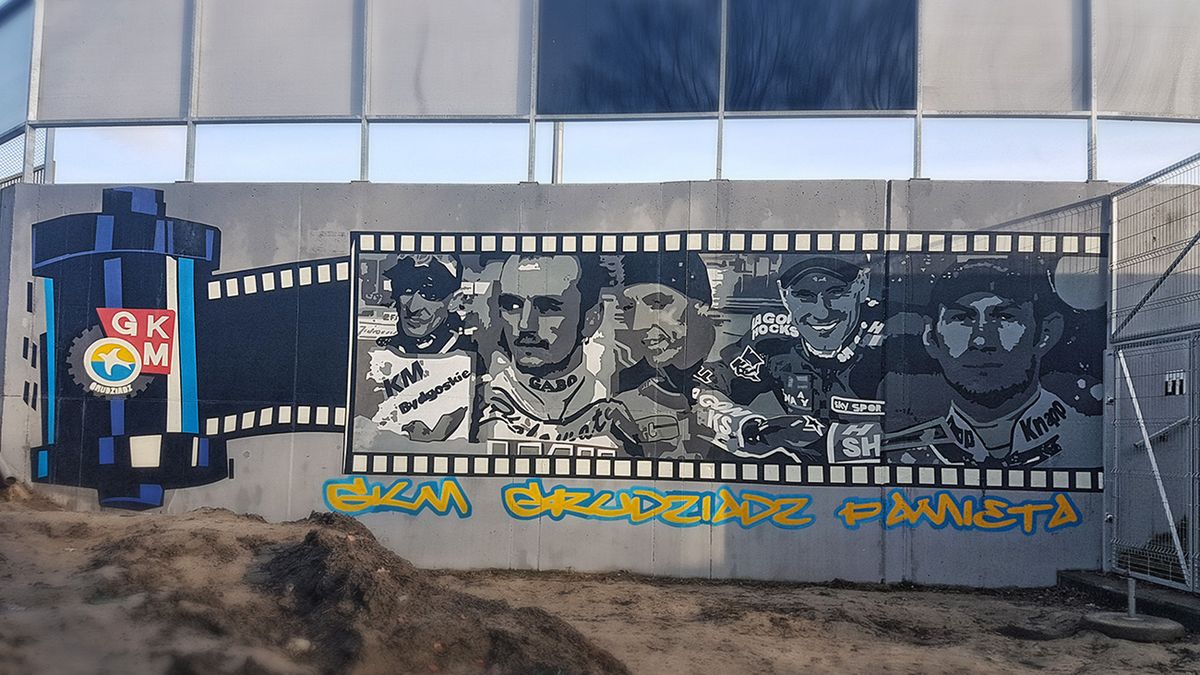 Mural na stadionie w Grudziądzu