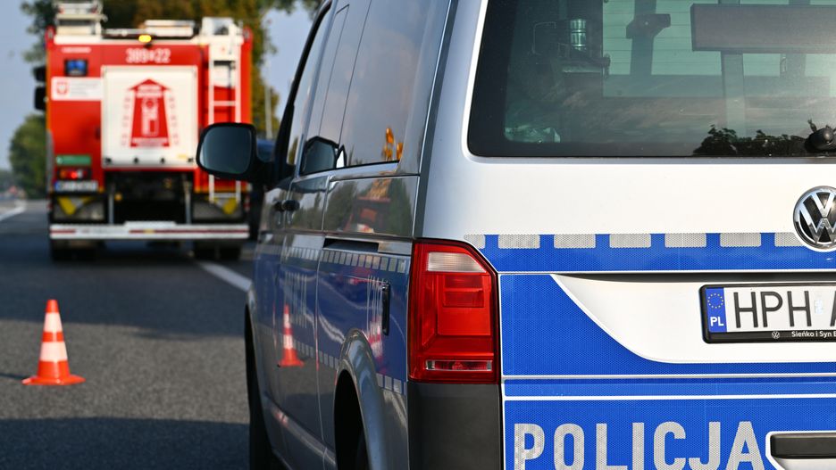 miejsce wypadku
Przemys�aw Pi�tkowski
DK 2 DK2, droga krajowa, miejsce wypadku, policja, samochodowy, s�u�by, stra� po�arna, tragiczny wypadek, zderzenie czo�owe