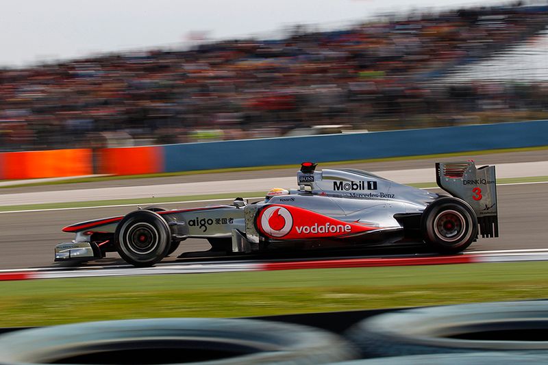 Dlaczego nikt nie mówi o bolidzie Hamiltona Vodafone McLaren Mercedes?