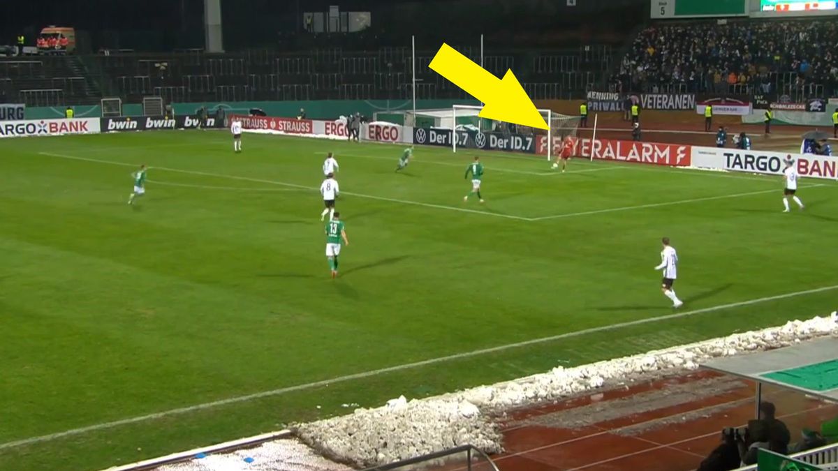 Materiały prasowe / X / Eleven Sports / Kuriozalny gol padł w Niemczech