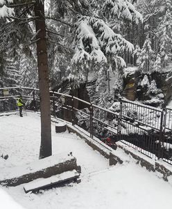 Karkonosze. Trudne warunki w górach. Pierwszy stopień zagrożenia lawinowego