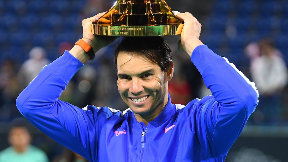 Zdjęcie okładkowe artykułu: PAP/EPA / STR / Na zdjęciu: Rafael Nadal, mistrz Mubadala World Tennis Championship 2019