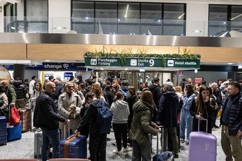 Ambasada ostrzega turystów. "Wysokie ryzyko odwołania lotów"