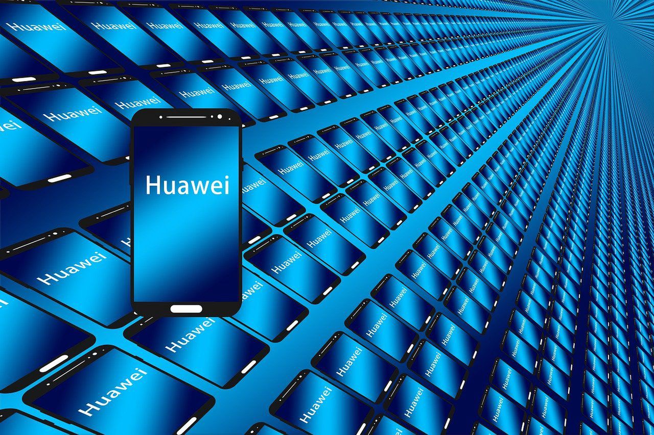 U.S. intensifies clampdown on Huawei over AI security fears