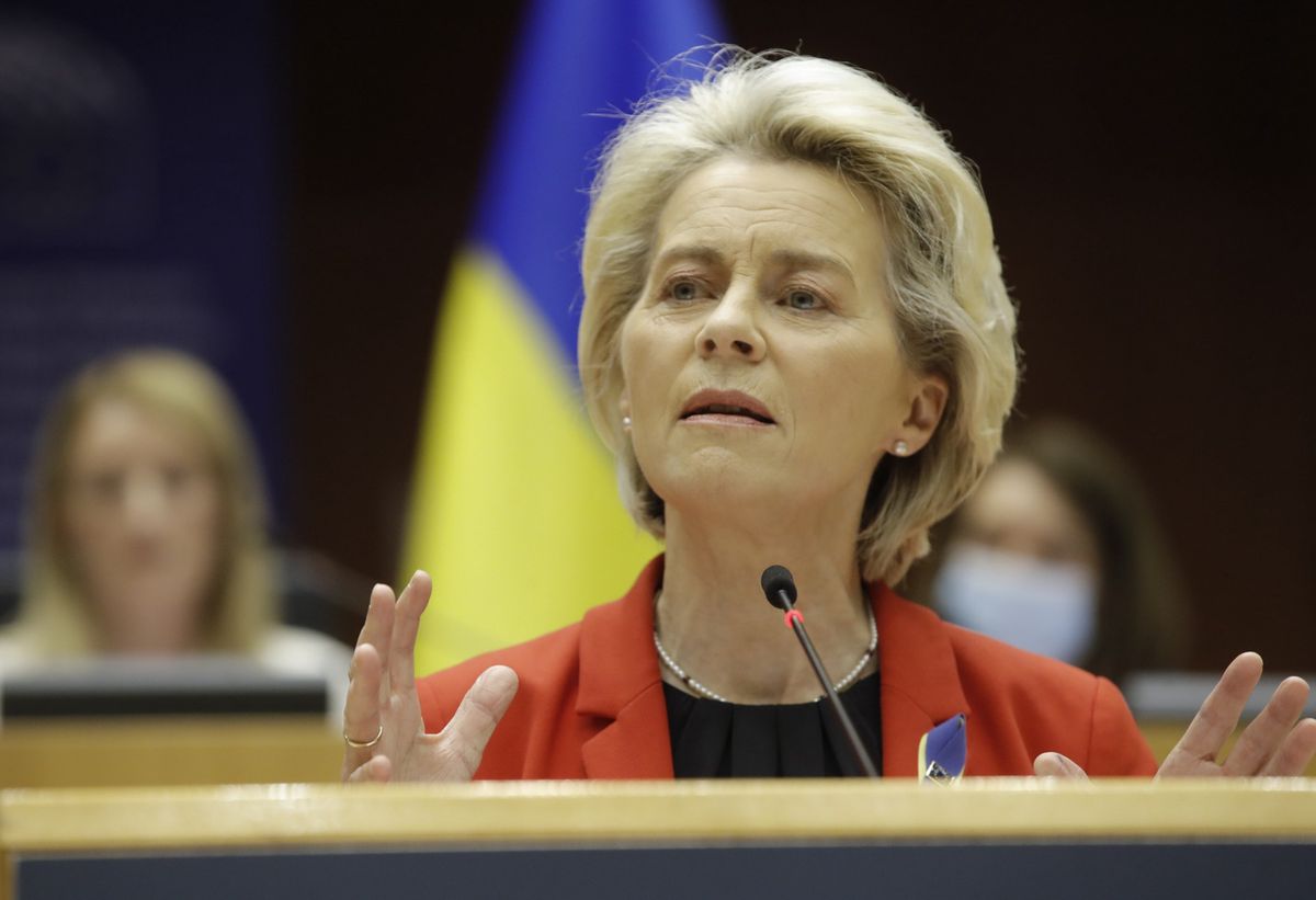 Szefowa Komisji Europejskiej Ursula von der Leyen zapowiedziała w środę, że KE chce robić wspólne zakupy gazu dla 27 krajów należących do Unii. 