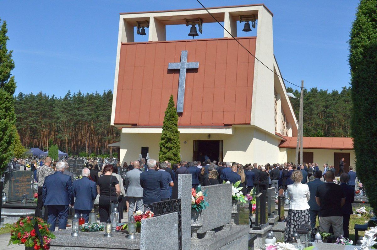 Msza święta pogrzebowa Stanisława Sobiły