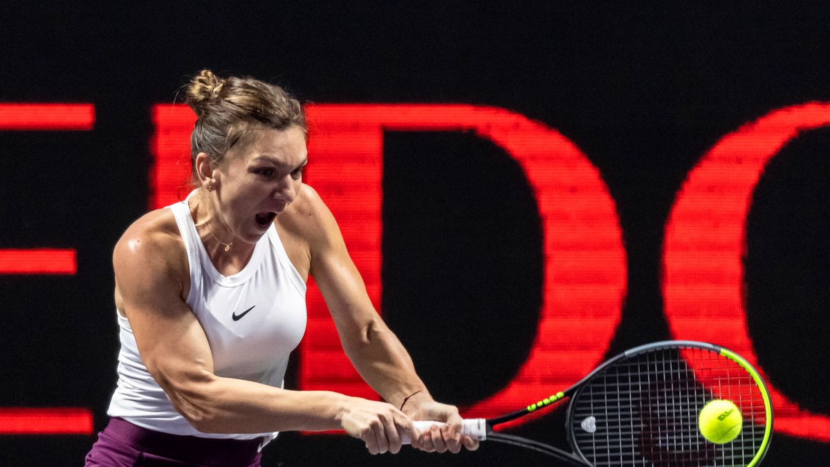 Zdjęcie okładkowe artykułu: PAP/EPA / ALEX PLAVEVSKI / Na zdjęciu: Simona Halep