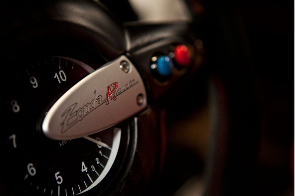 Pagani Zonda Revolucion - ostatnia Zonda na zdjęciach [galeria] 12