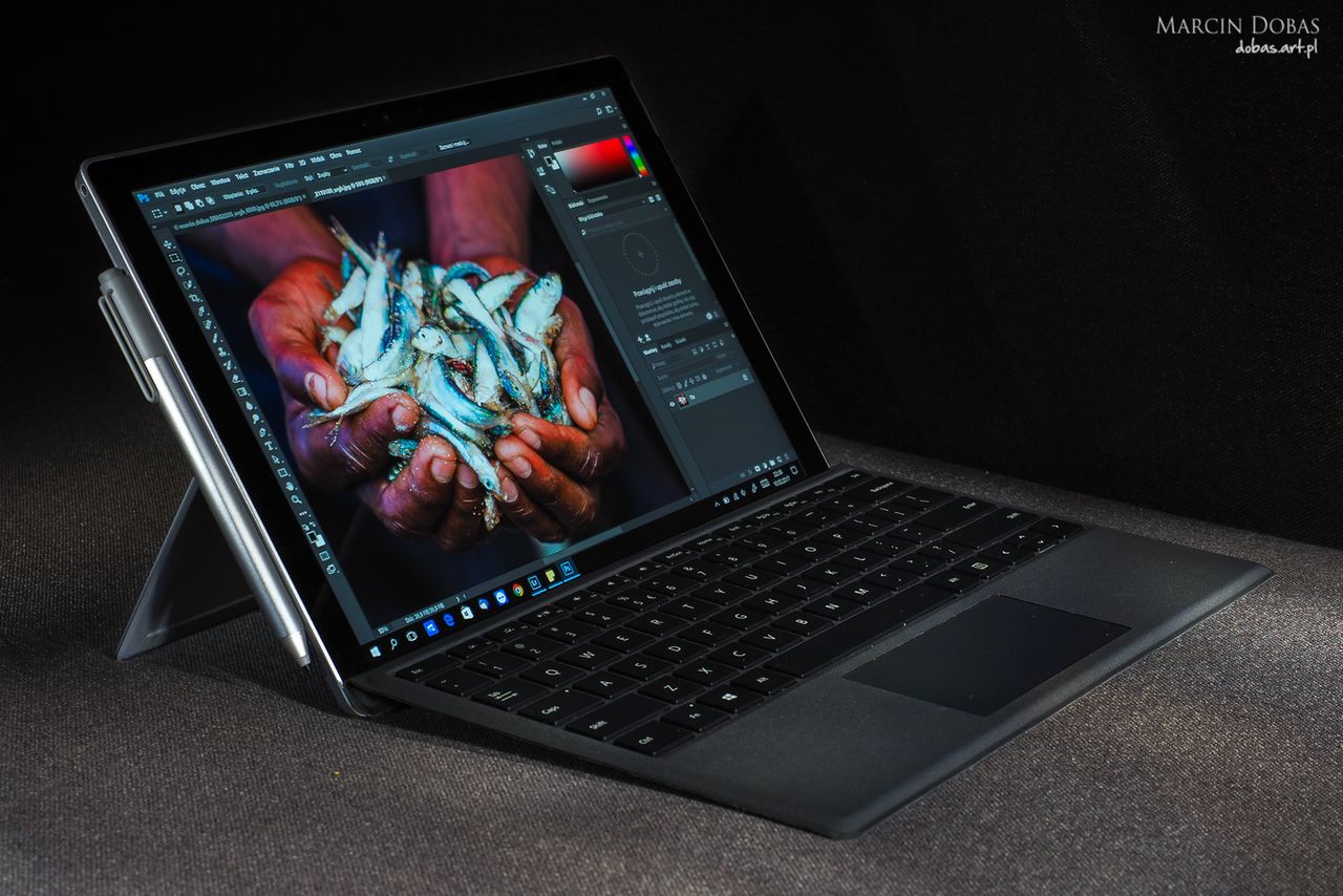 Laptop dla fotografa - jak sprawdzi się Microsoft Surface Pro 4?
