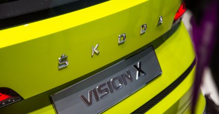 Hybrydowa, na czasie i bez kompleksów: Vision X to Škoda, której wszyscy potajemnie pożądamy