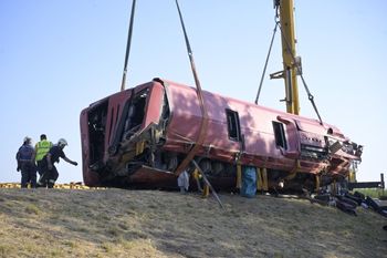 Prawie 30 mln zł może nie wystarczyć. Prawniczka radzi, co zrobić po tragedii na Węgrzech