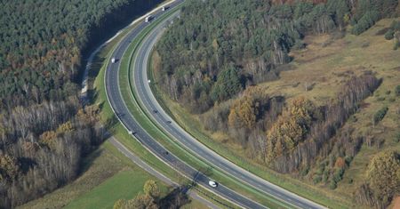 Ministerstwo o "zakręcie śmierci" - to wina kierowców, że mają wypadki