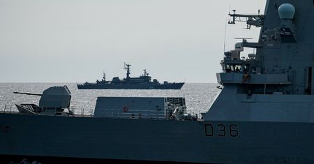 Okręty Rosji namierzone przez Portugalczyków. Płyną w kierunku Morza Śródziemnego