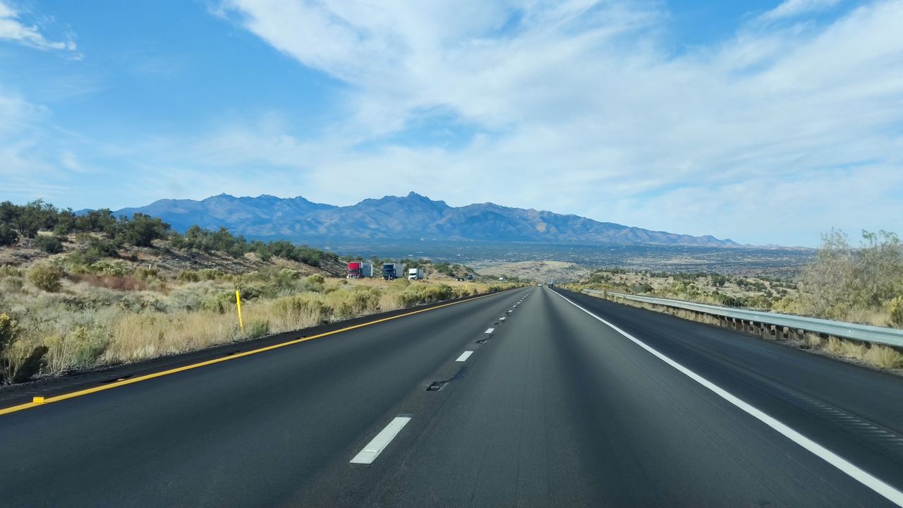 Arizona jak Niemcy. Nowy projekt zakłada zniesienie ograniczeń prędkości