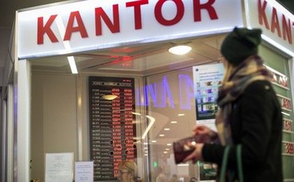 Forex działa mimo święta. Złoty mocniejszy nawet od funta