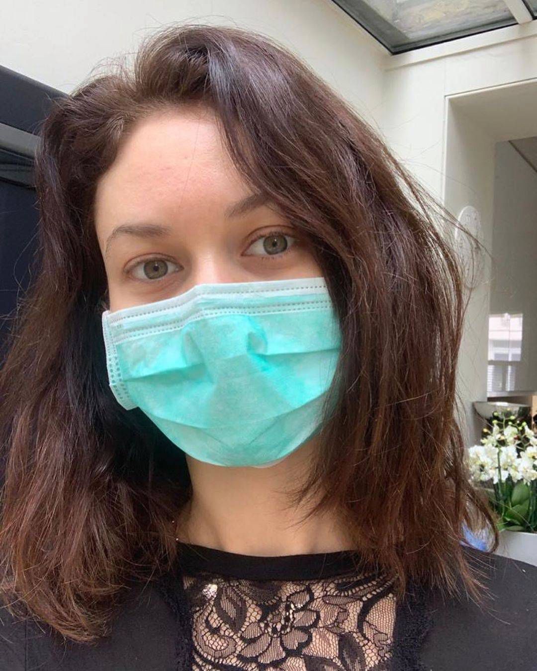 Olga Kurylenko pokonała koronawirusa, Instagram