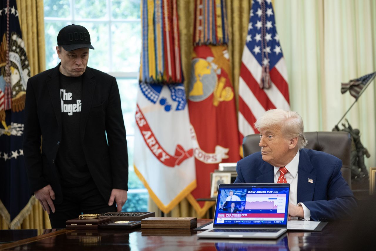 Trump–Musk alliance collapses in public: "The easiest way to save money in our Budget, Billions and Billions of Dollars, is to terminate Elon's Governmental Subsidies and Contracts"