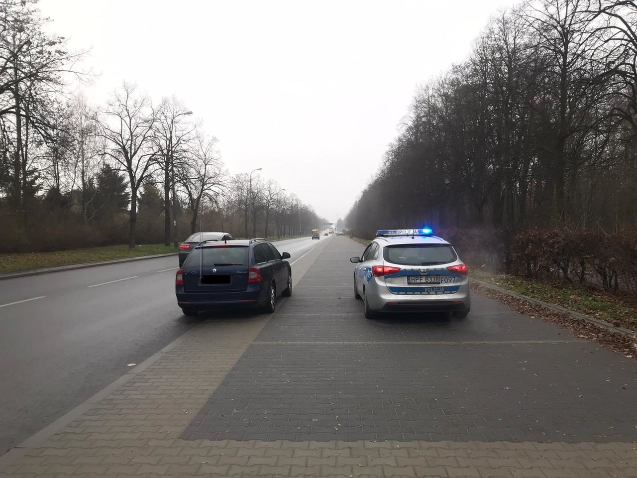 Kierowca sam ściągnął na siebie uwagę policjantów