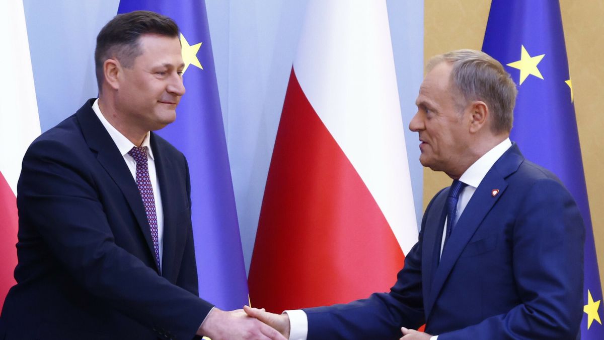 Og?oszenie zmian w sk?adzie Rady Ministr�w
10.05.2024. Warszawa. Ogloszenie zmian w skladzie Rady Ministrow. Fot. Filip Naumienko/REPORTER 
N/z: Krzysztof Paszyk, Donald Tusk
Filip Naumienko/REPORTER