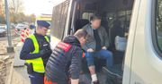 Warszawa: Policjanci nieprzerwanie pomagają. Akcja “ZNICZ-2025”