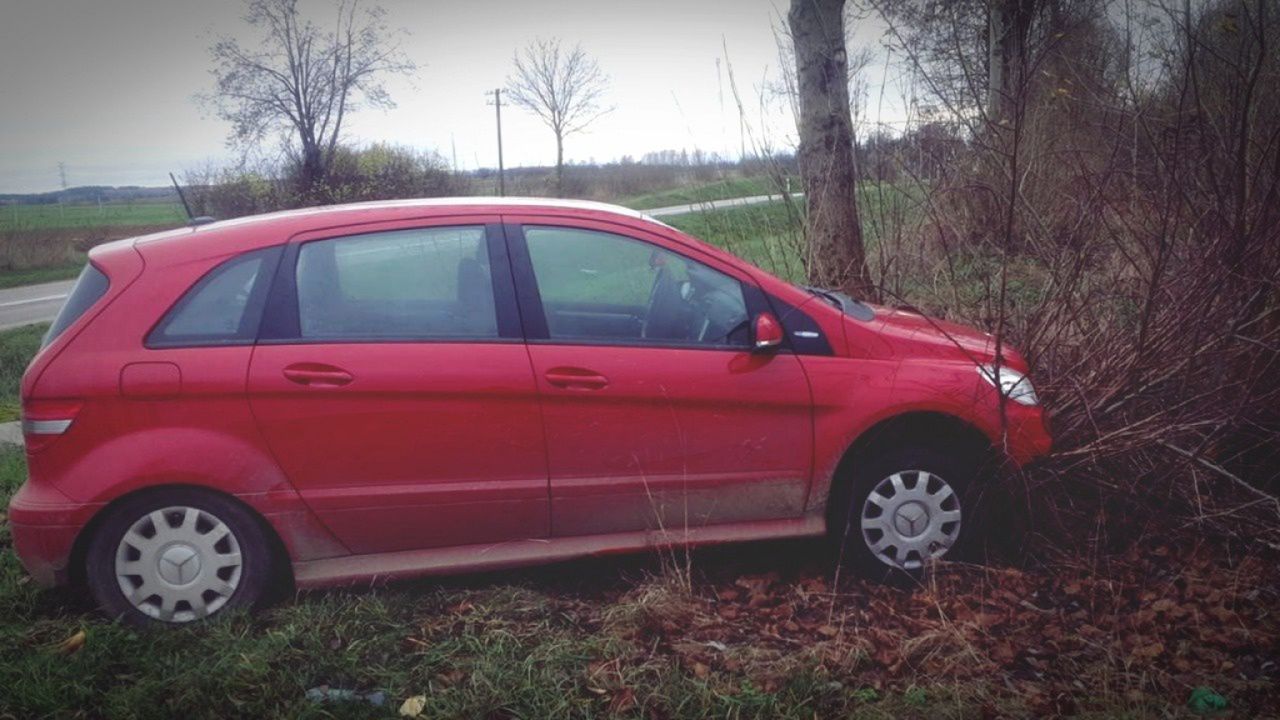 Mercedes jednego dnia uczestniczył w aż dwóch kolizjach