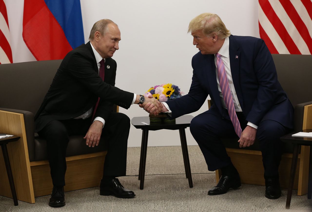 Russlands militärisches Muskelspiel vor Trumps Putin-Treffen
