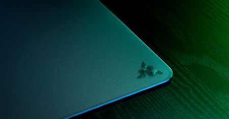 Podkładka pod mysz… ze szkła. Razer zrealizował szalony pomysł