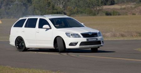 Skoda Octavia RS-P - najbardziej niepraktyczne kombi świata