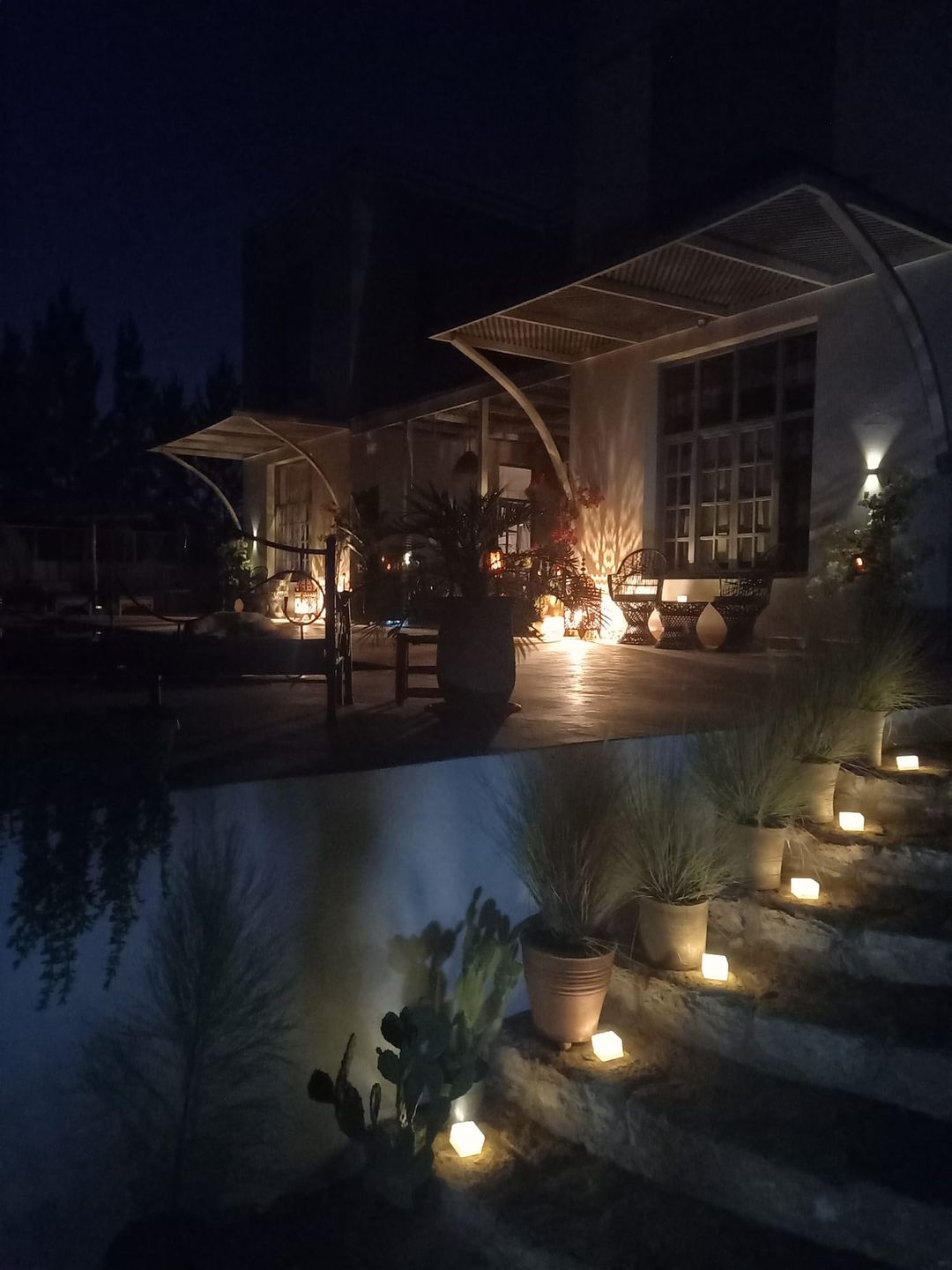 Hotel wyremontowali i urządzili sami